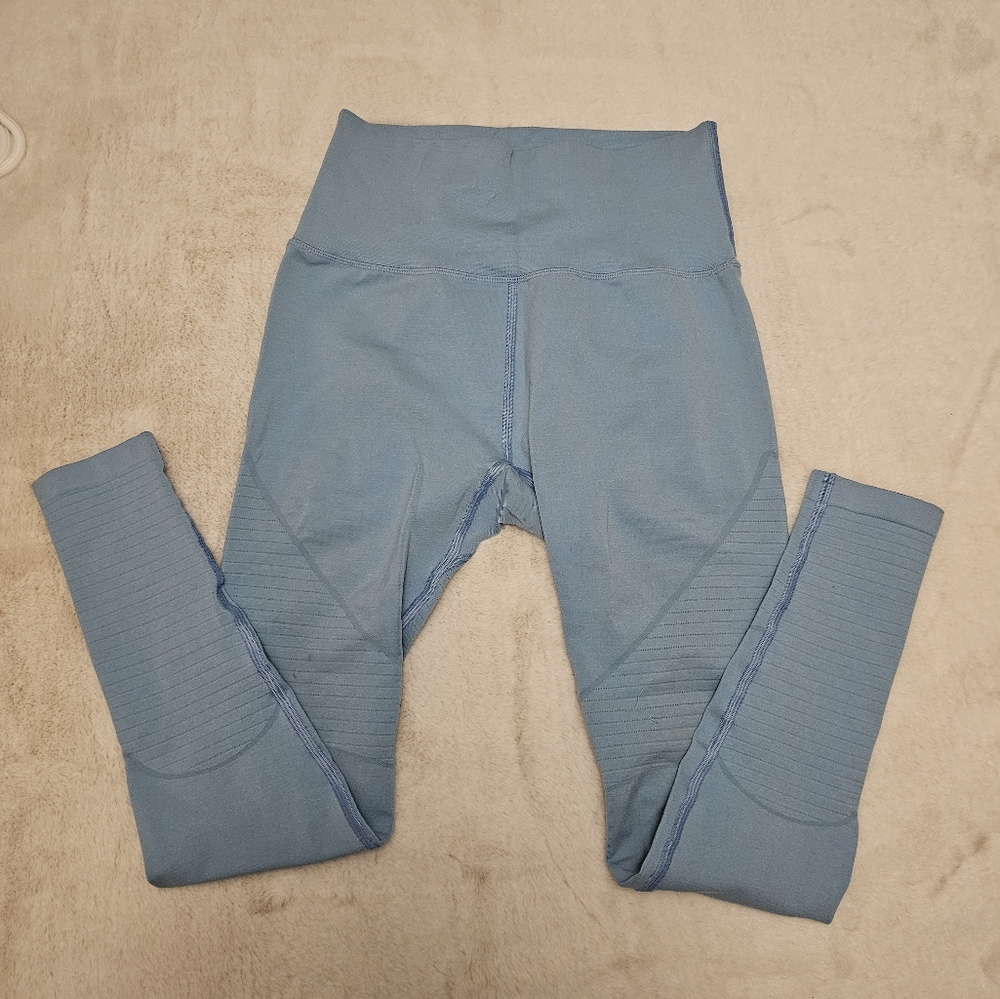 Alphalete revival light blue leggings